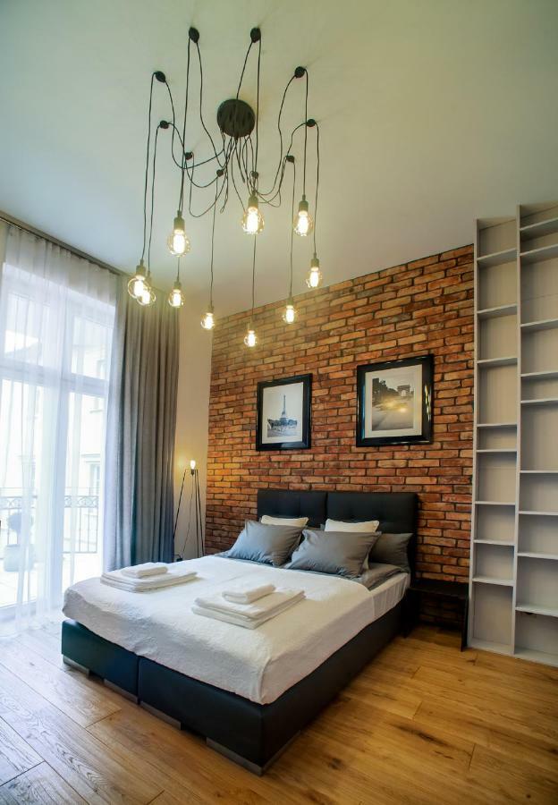 Swiety 7 Познань Экстерьер фото